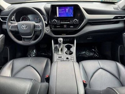 2023 Toyota Highlander XLE AWD