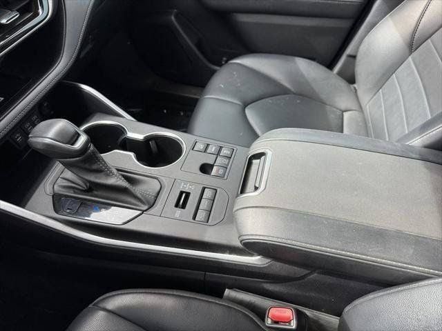 2023 Toyota Highlander XLE AWD