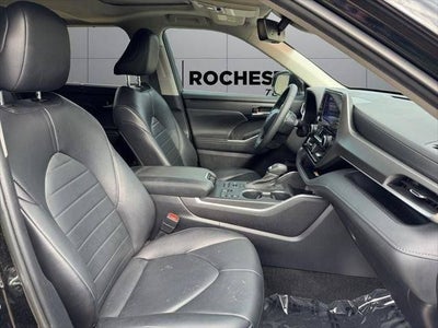 2023 Toyota Highlander XLE AWD