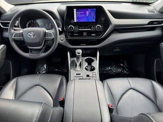 2023 Toyota Highlander XLE AWD