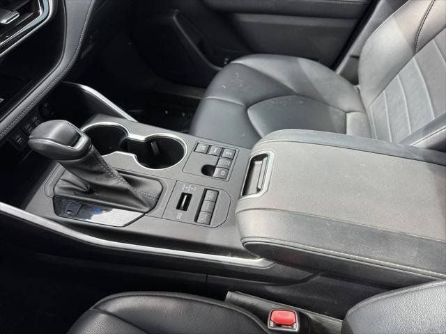 2023 Toyota Highlander XLE AWD