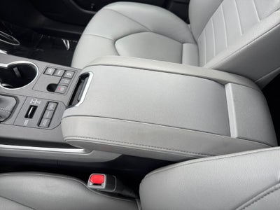 2023 Toyota Highlander XLE AWD