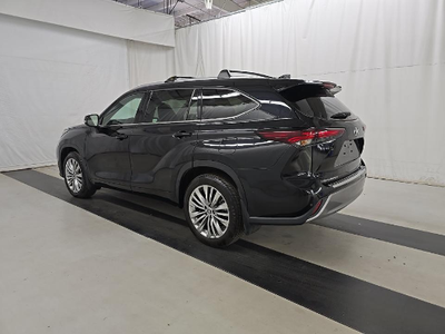 2024 Toyota Highlander Platinum AWD