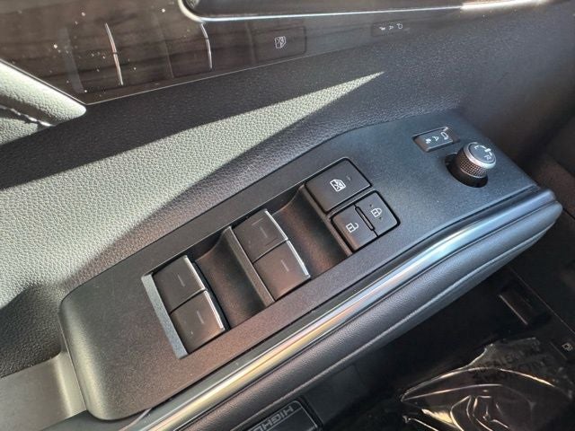 2025 Toyota Highlander Limited AWD