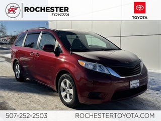 2014 Toyota Sienna LE FWD