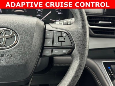 2025 Toyota Sienna LE 8 Passenger