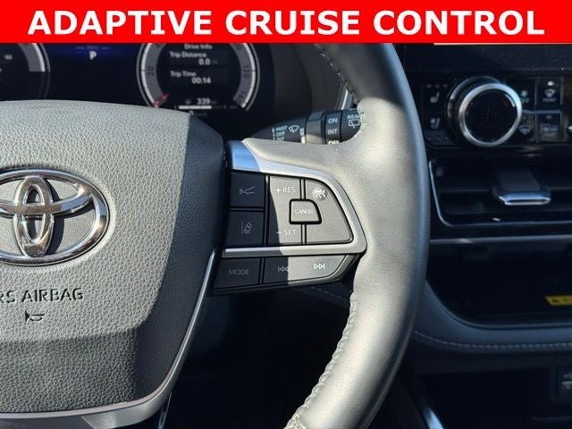 2023 Toyota Highlander Hybrid Limited AWD