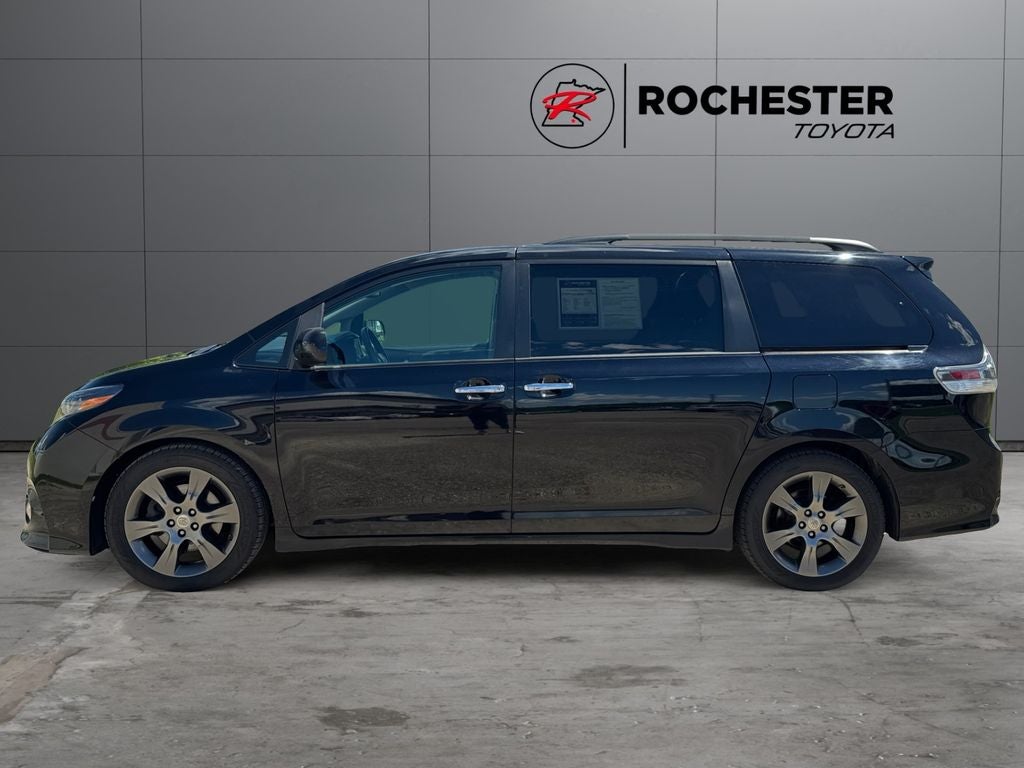 Used 2015 Toyota Sienna SE with VIN 5TDXK3DC2FS626055 for sale in Rochester, Minnesota