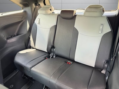 2026 Toyota Sienna XSE 7 Passenger