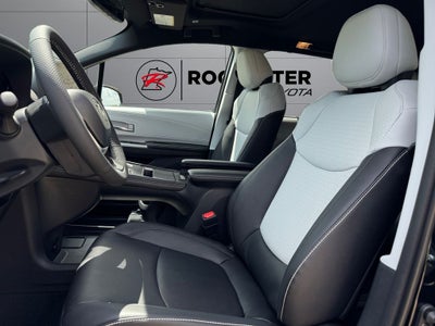 2026 Toyota Sienna XSE 7 Passenger