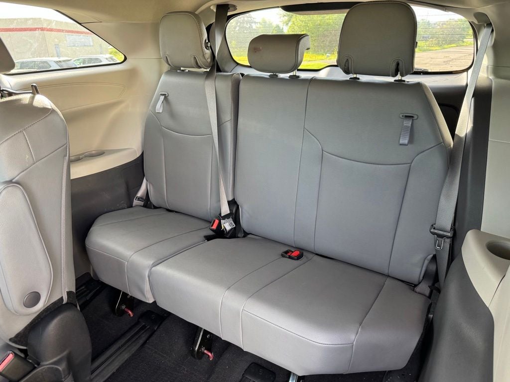 2023 Toyota Sienna XLE 7 Passenger