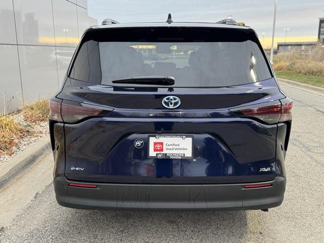 2025 Toyota Sienna XLE 8 Passenger