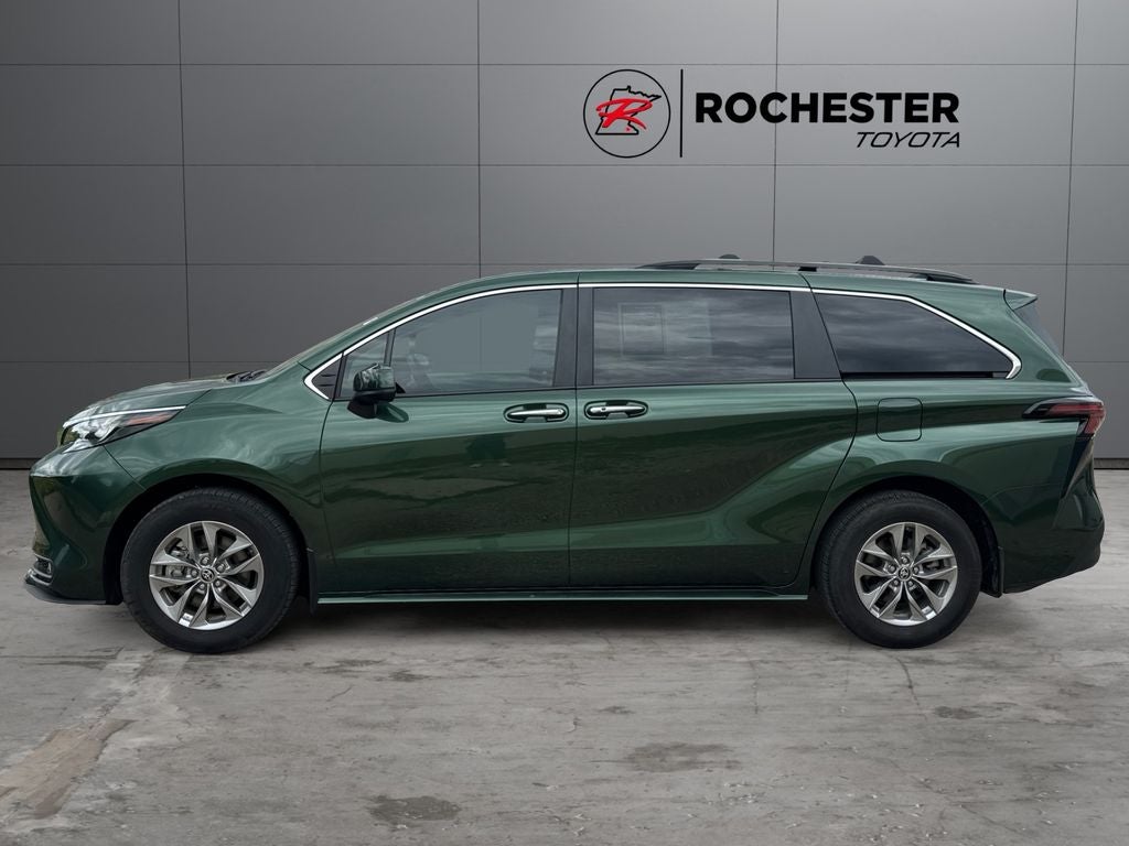 Used 2025 Toyota Sienna XLE with VIN 5TDYRKEC1SS265470 for sale in Rochester, Minnesota