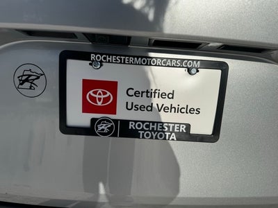 2024 Toyota Sienna XLE 8 Passenger