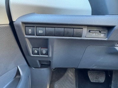 2024 Toyota Sienna XLE 8 Passenger