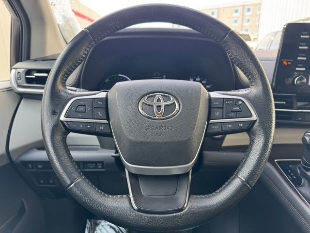 2021 Toyota Sienna XLE 7 Passenger