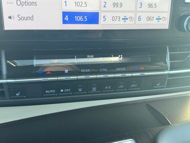 2021 Toyota Sienna XLE 7 Passenger