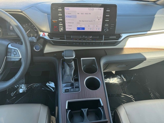 2021 Toyota Sienna XLE 7 Passenger