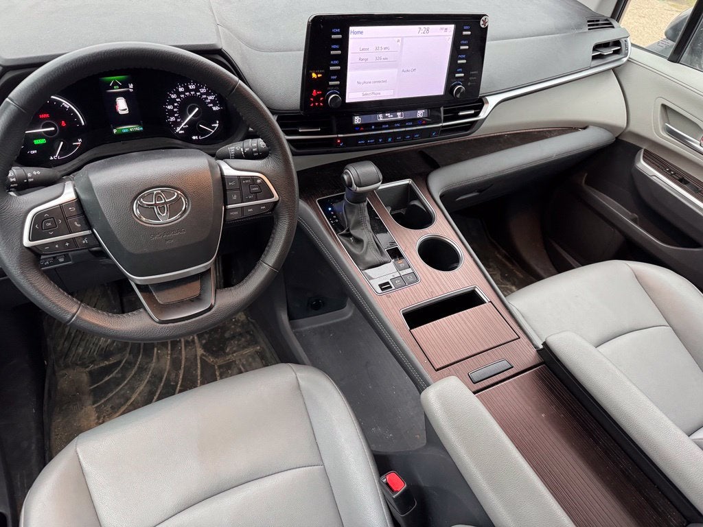 2023 Toyota Sienna XLE 7 Passenger
