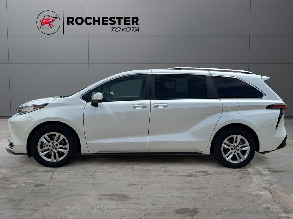 Used 2025 Toyota Sienna Limited with VIN 5TDZSKFC0SS179249 for sale in Rochester, Minnesota