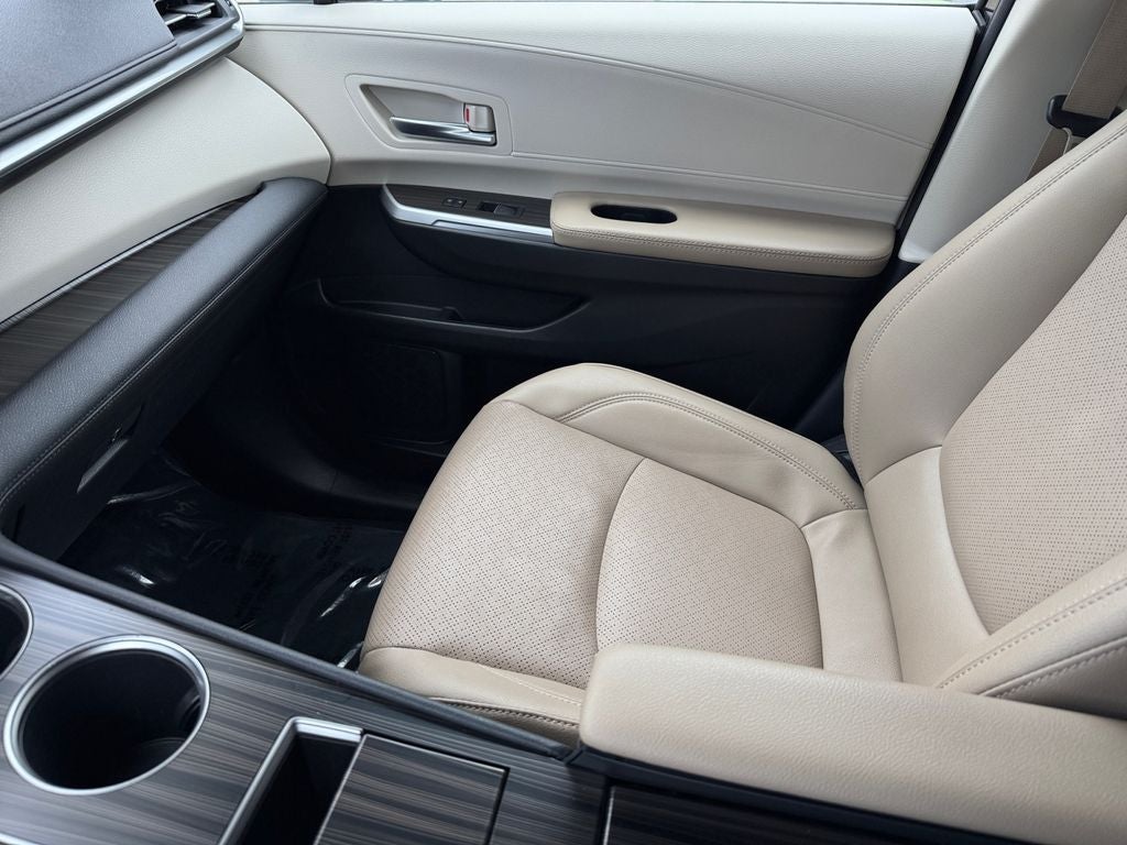 2023 Toyota Sienna Limited 7 Passenger