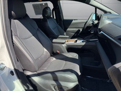 2025 Toyota Sienna Limited 7 Passenger