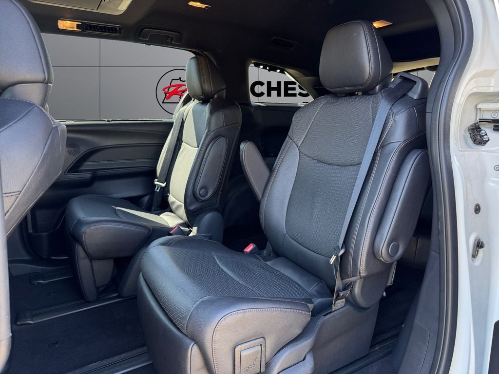 2025 Toyota Sienna Limited 7 Passenger