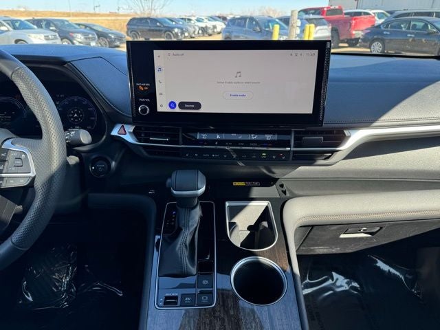 Used 2025 Toyota Sienna Limited with VIN 5TDZSKFC6SS197643 for sale in Rochester, Minnesota