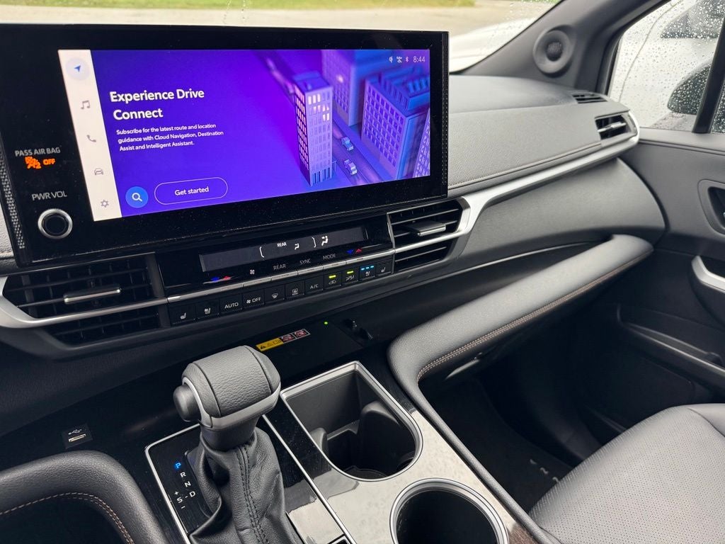 2026 Toyota Sienna Limited 7 Passenger