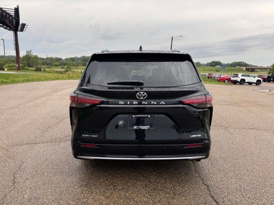 2026 Toyota Sienna Limited 7 Passenger