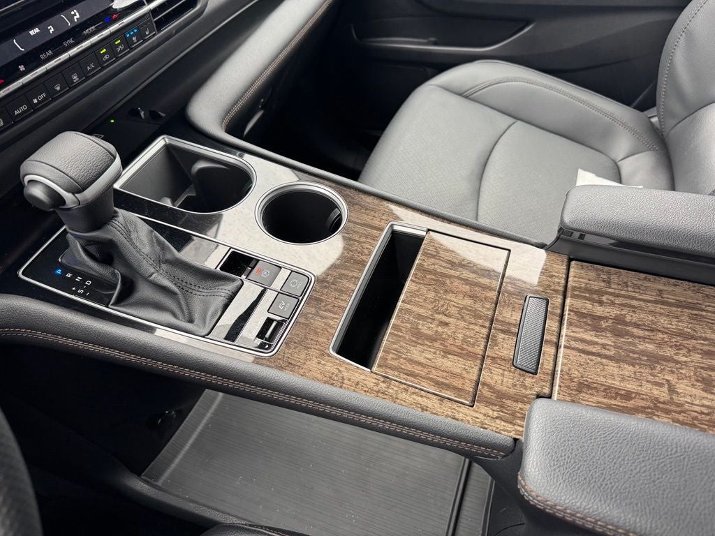 2026 Toyota Sienna Limited 7 Passenger
