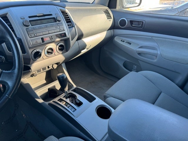 2009 Toyota Tacoma Base V6