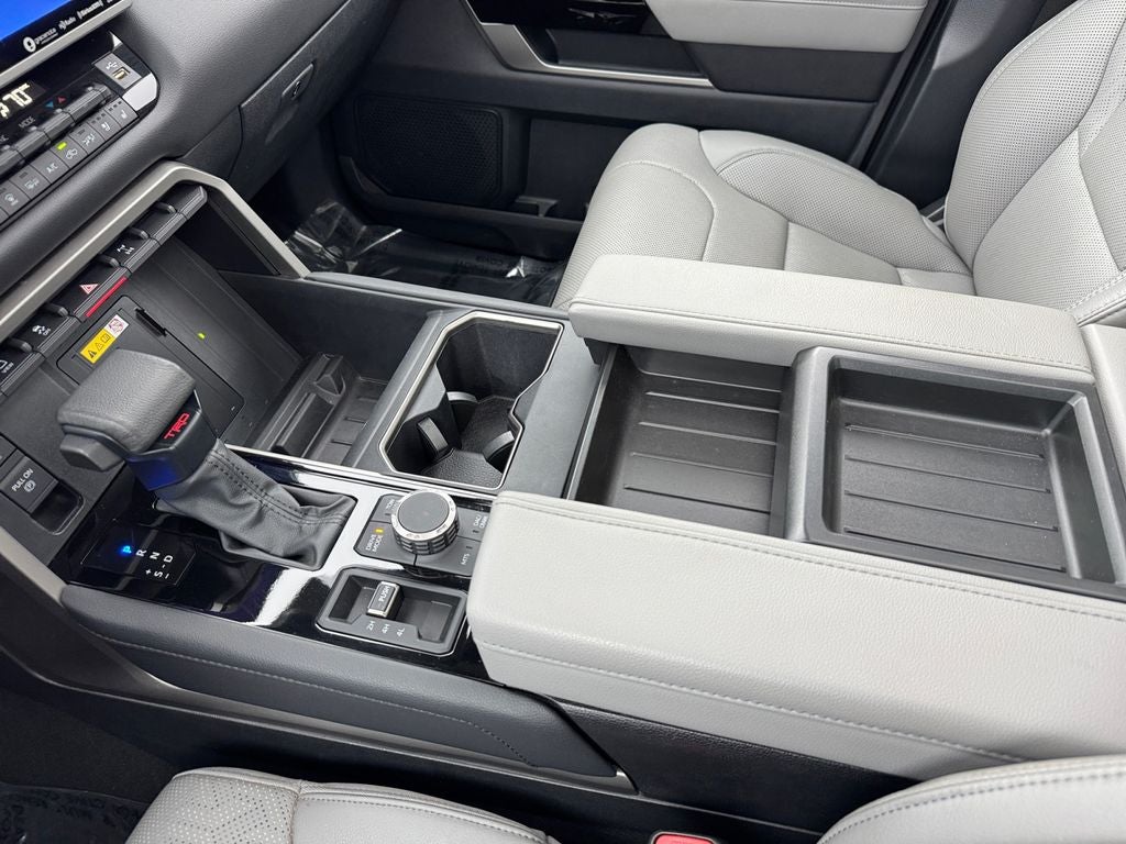 2023 Toyota Tundra Hybrid Limited 4WD