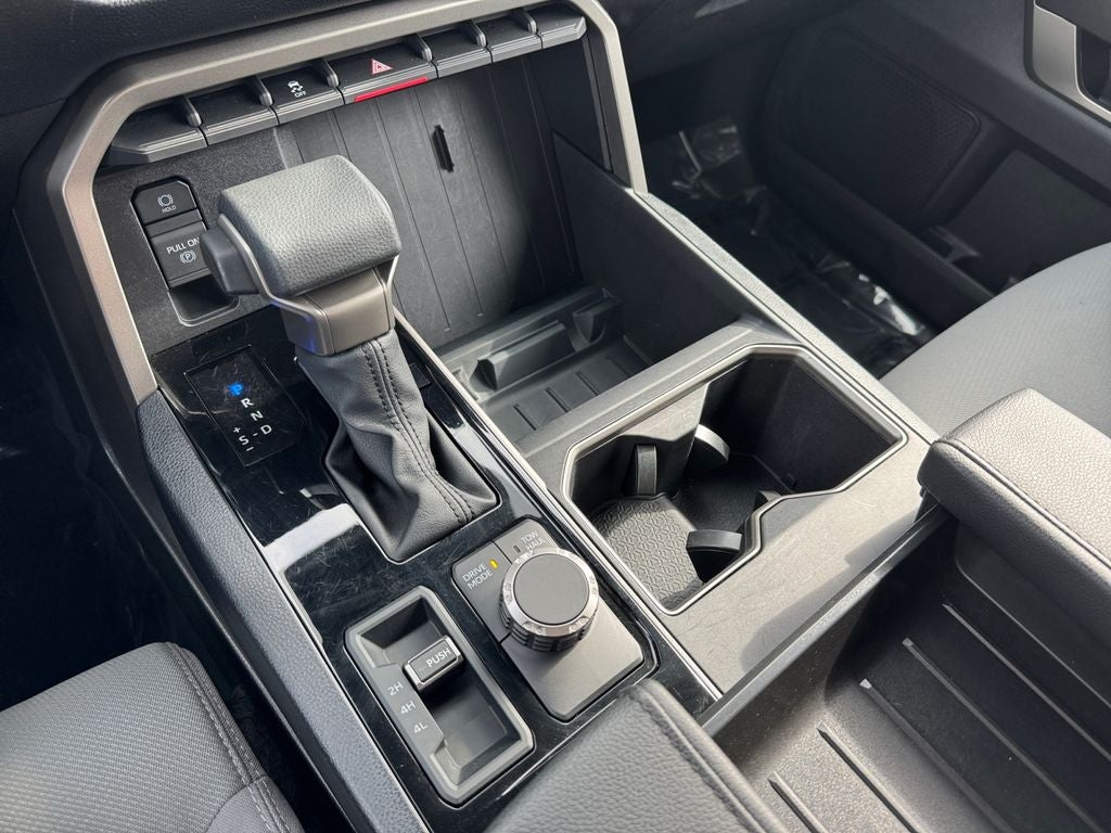 2025 Toyota Tundra SR5 4WD