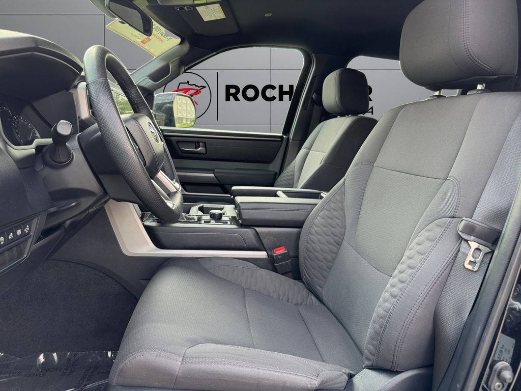 2025 Toyota Tundra SR5 4WD