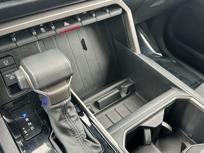 2022 Toyota Tundra SR5 4WD