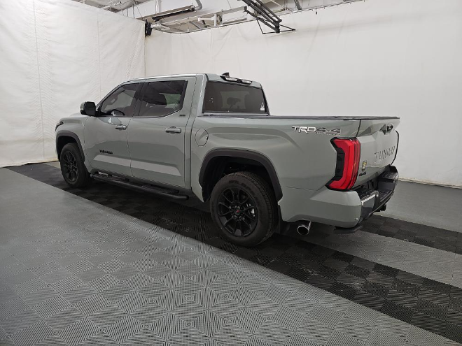2023 Toyota Tundra SR5 4WD