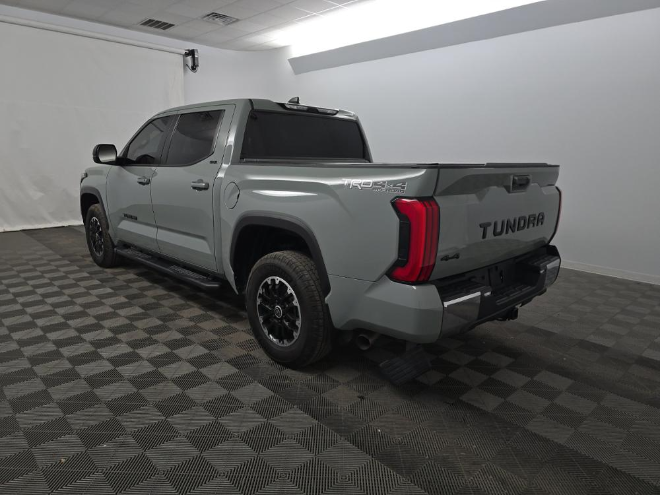 2024 Toyota Tundra SR5 4WD
