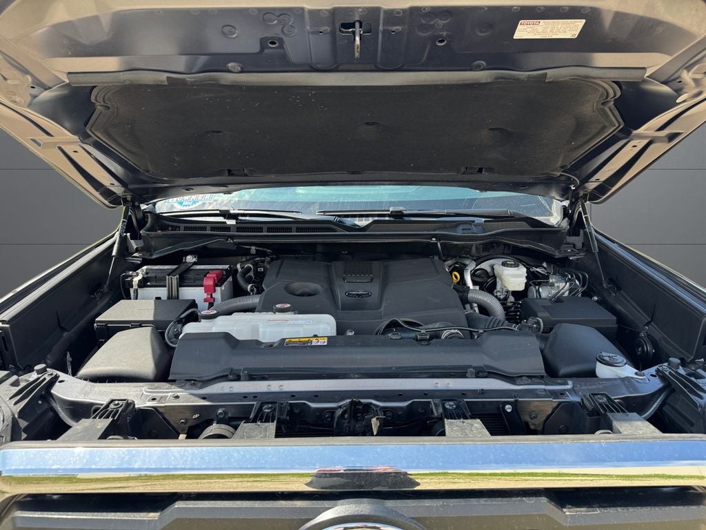 2025 Toyota Tundra SR5 4WD