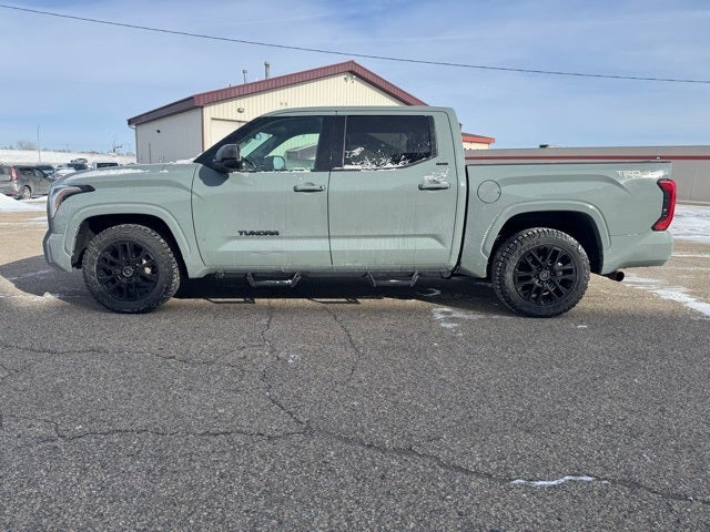 2022 Toyota Tundra SR5 4WD
