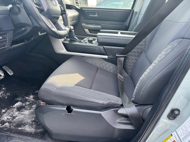 2022 Toyota Tundra SR5 4WD