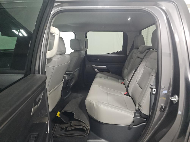 2023 Toyota Tundra SR5 4WD