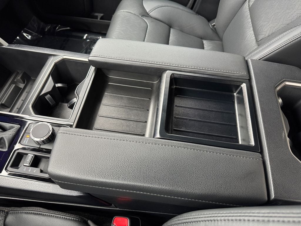 2024 Toyota Tundra SR5 4WD