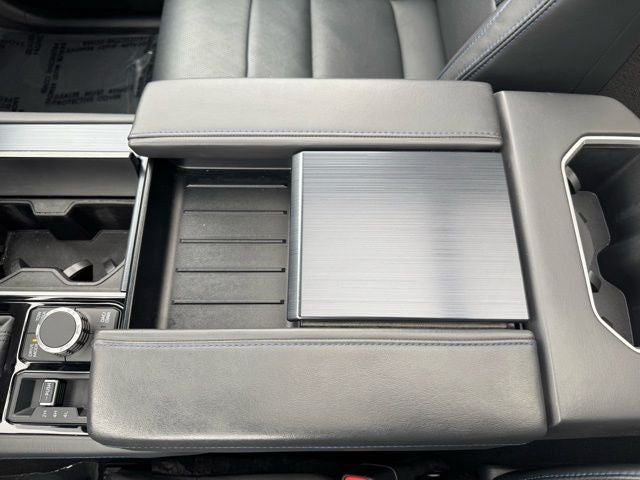 2025 Toyota Tundra Hybrid Platinum 4WD