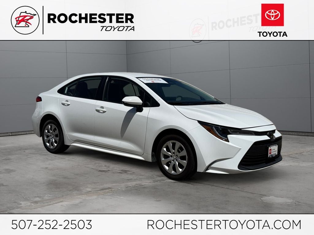 2024 Toyota Corolla LE CVT's photo