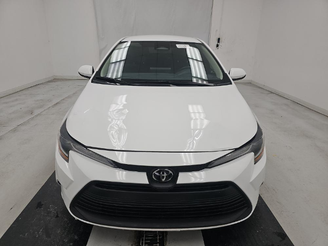 Used 2024 Toyota Corolla LE with VIN 5YFB4MDE2RP137485 for sale in Rochester, Minnesota