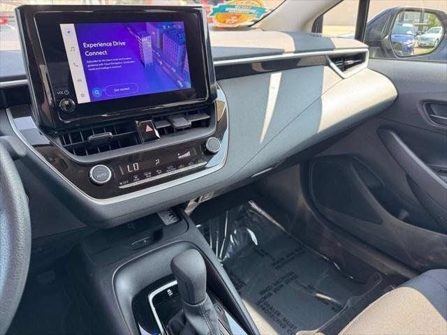 2025 Toyota Corolla LE FWD
