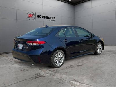 2025 Toyota Corolla LE FWD