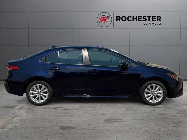 2025 Toyota Corolla LE FWD