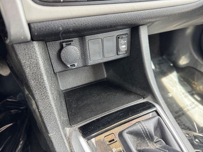 2017 Toyota Corolla LE FWD